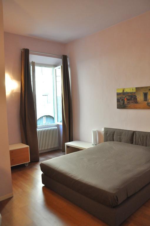 B&B Al Canto Del Cavour Πιστόια Δωμάτιο φωτογραφία