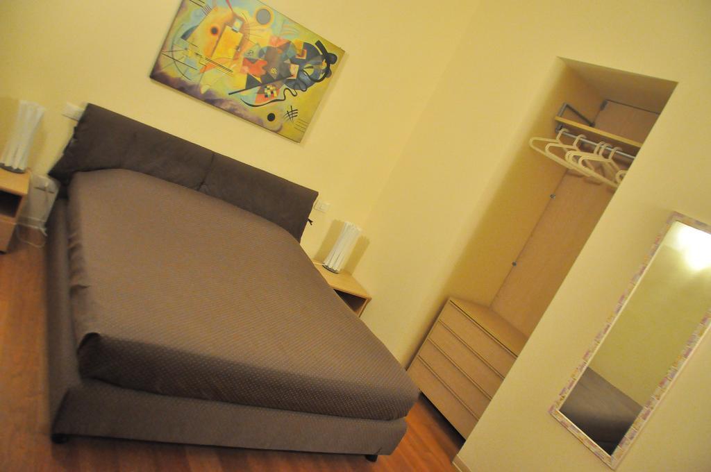 B&B Al Canto Del Cavour Πιστόια Εξωτερικό φωτογραφία
